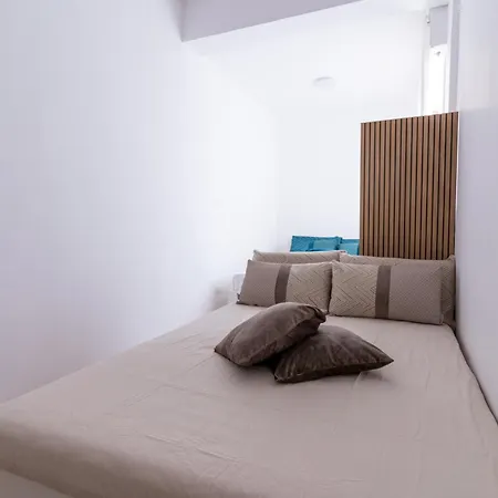 Апартаменты Deluxe Eclissi Sul Mare 30mt Dal Mare Римини